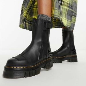 Dr Martens Audrick Chelsea Boots - Size 9
